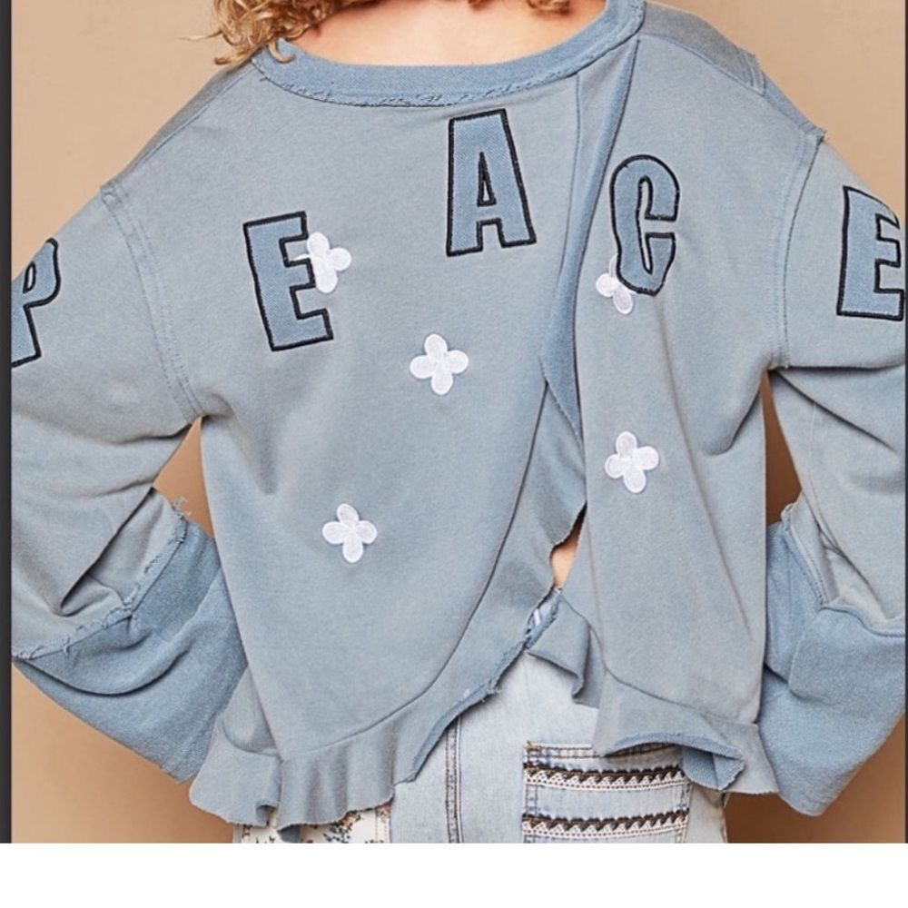 POL oversized Peace Pullover - Picture 6 of 6
